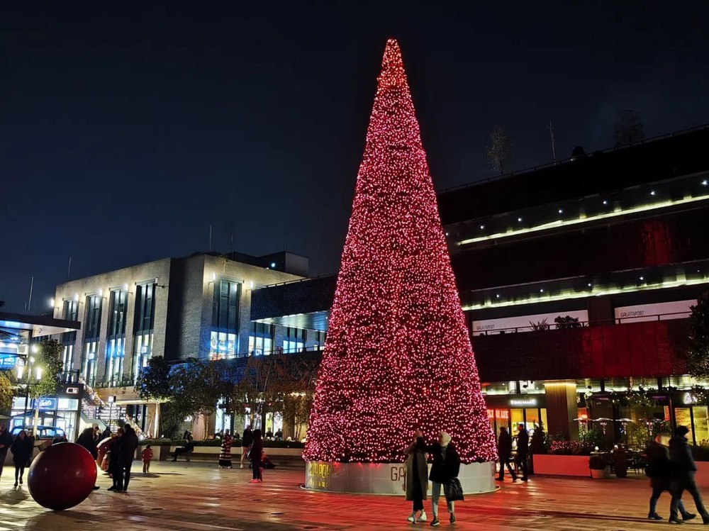 Страна.ЛАЙФ желает вам улыбок и удачи каждый день