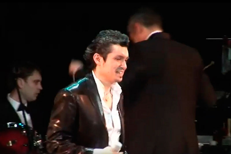 Известный скрипач заявил, что его дочь избили в московской школе | Дочь известного скрипача Дюранда избили в музыкальной школе в Москве Известный скрипач заявил, что его дочь избили в московской школе | Дочь известного скрипача Дюранда избили в музыкальной школе в Москве