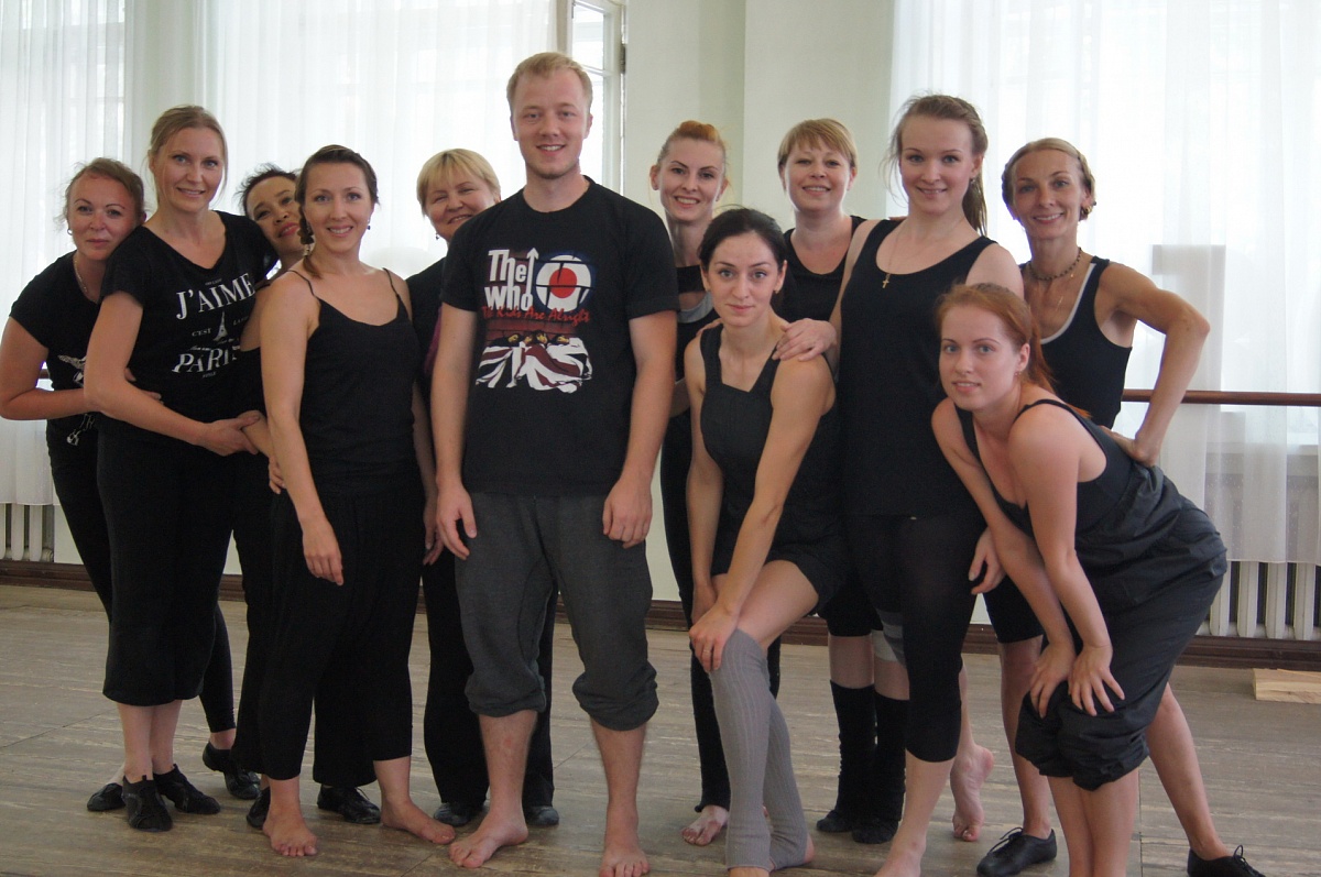 Современную хореографию – в массы! Современную хореографию – в массы!