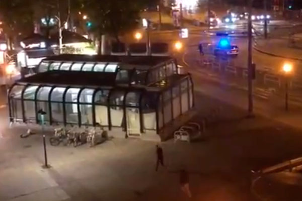 При теракте в центре Вены погибли семь человек