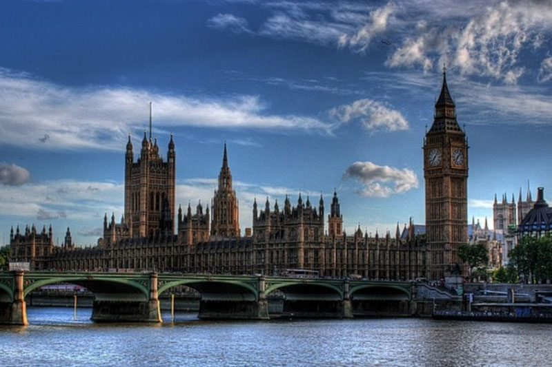 В Лондоне целые семьи слегли с отравлением из-за паразитов в водопроводе | Жители Лондона массово пострадали от паразитов из грязной воды в Темзе В Лондоне целые семьи слегли с отравлением из-за паразитов в водопроводе | Жители Лондона массово пострадали от паразитов из грязной воды в Темзе