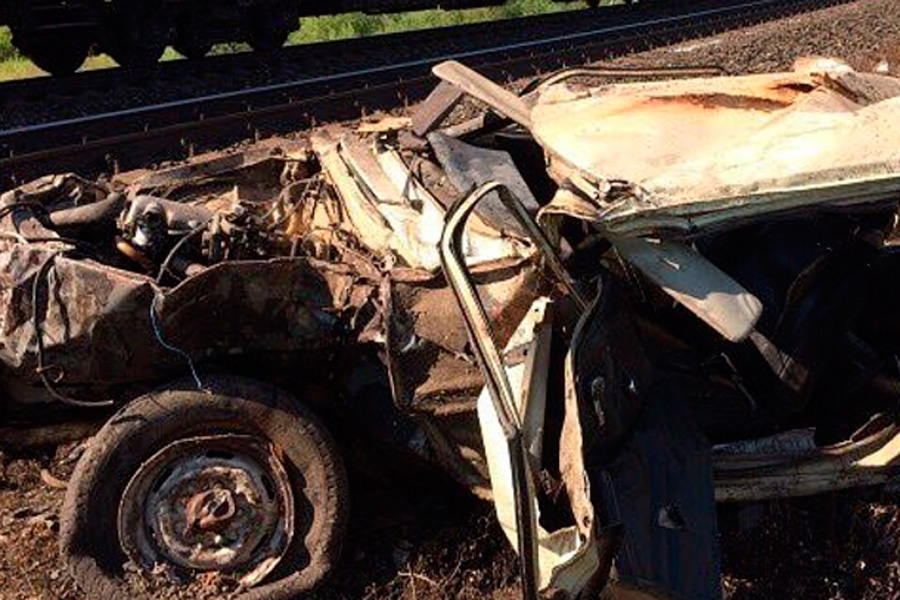 Больше суток в Нижегородской области разыскивают поезд, скрывшийся после ДТП Больше суток в Нижегородской области разыскивают поезд, скрывшийся после ДТП