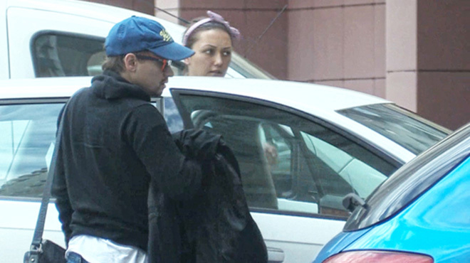 Актера Гайдуляна на сутки отпустили домой из онкоцентра