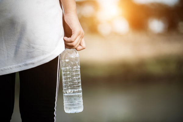 «Дядя Вова, помогите»: дети из ДНР просят Путина о воде — в регионе началась гуманитарная катастрофа | Жители ДНР пожаловались на отсутствие воды «Дядя Вова, помогите»: дети из ДНР просят Путина о воде — в регионе началась гуманитарная катастрофа | Жители ДНР пожаловались на отсутствие воды