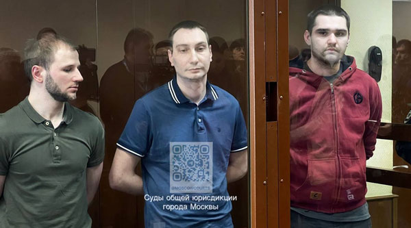 Активистам «СтопХам» дали по шесть лет на хулиганство и нападение на силовика Активистам «СтопХам» дали по шесть лет на хулиганство и нападение на силовика