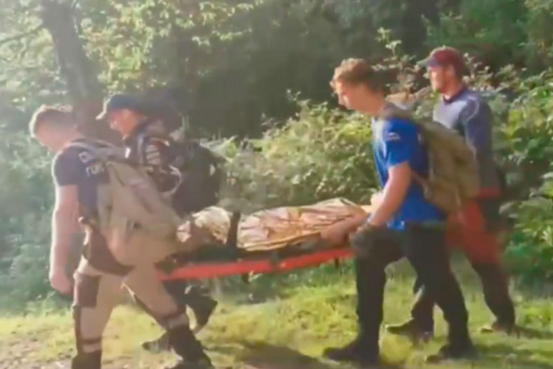 В горах в Сочи нашли пропавшего в начале июня туриста — его передали врачам | Спасатели нашли 22-летнего туриста в Сочи, которого искали более четырёх дней В горах в Сочи нашли пропавшего в начале июня туриста — его передали врачам | Спасатели нашли 22-летнего туриста в Сочи, которого искали более четырёх дней