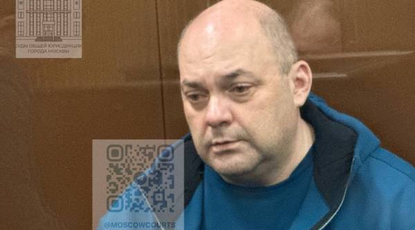 Бывший глава Курской области Смирнов может сесть на десять лет за растрату | Смирнов отправлен на 2 месяца в СИЗО Бывший глава Курской области Смирнов может сесть на десять лет за растрату | Смирнов отправлен на 2 месяца в СИЗО