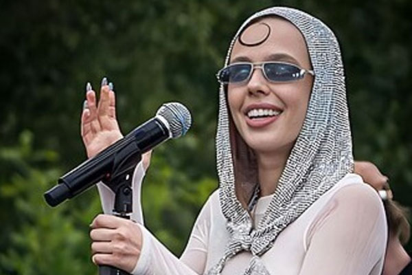 Психолог потребовала у Инстасамки 150 млн рублей за унижение профессии Психолог потребовала у Инстасамки 150 млн рублей за унижение профессии