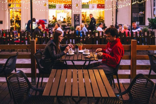 В Госдуме хотят запретить сахарницы в кафе, чтобы россияне не болели ожирением | Даванков призвал убрать солонки и сахарницы из кафе для борьбы с ожирением