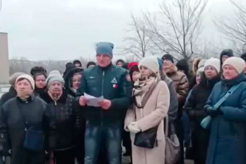 «Мы не хотим жить в заброшенных районах!» Жители Волгограда готовятся к голодовке | Жители Волгограда 1 марта проведут голодовку из-за переселения в неблагоприятные условия