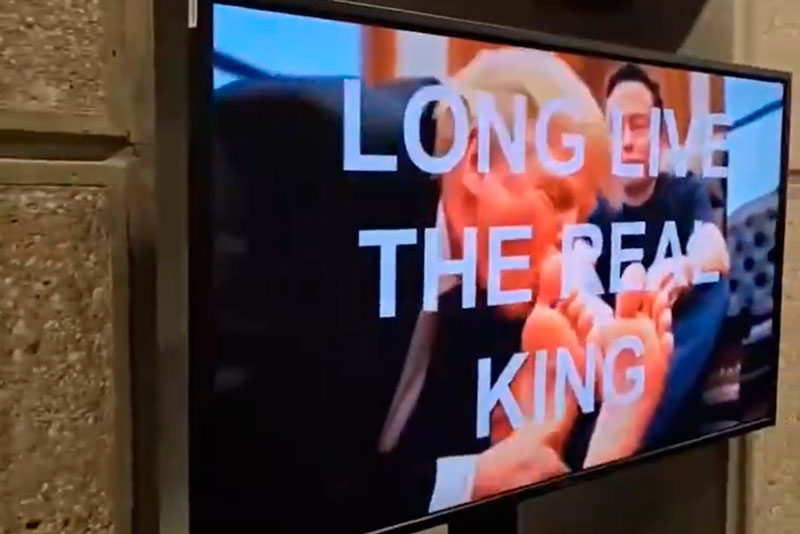 «Да здравствует настоящий король»: Правительство США расследует хакерскую атаку c видео о Трампе | Хакеры показали шокирующее видео с Трампом: HUD начинает расследование «Да здравствует настоящий король»: Правительство США расследует хакерскую атаку c видео о Трампе | Хакеры показали шокирующее видео с Трампом: HUD начинает расследование