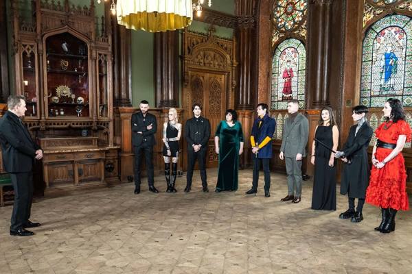 Стало известно, сколько стоит сеанс у финалистки 13-го сезона «Битвы экстрасенсов» | Shot: доходы фирмы ведьмы Елены Голуновой упали в 2,5 раза за год Стало известно, сколько стоит сеанс у финалистки 13-го сезона «Битвы экстрасенсов» | Shot: доходы фирмы ведьмы Елены Голуновой упали в 2,5 раза за год