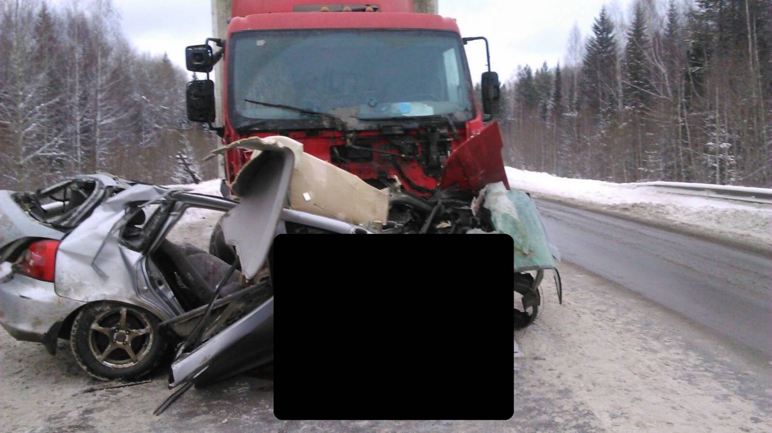 2 человека погибли и 2 пострадали, включая ребенка, в серьезной аварии близ Нижней Туры 2 человека погибли и 2 пострадали, включая ребенка, в серьезной аварии близ Нижней Туры
