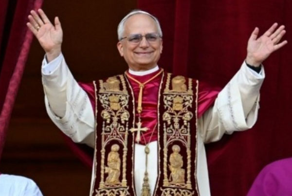 Папа Римский Лев XIV: «Ватикан может стать площадкой для мирных переговоров между Россией и Украиной» | Папа Римский предлагает Ватикан как площадку для переговоров России и Украины Папа Римский Лев XIV: «Ватикан может стать площадкой для мирных переговоров между Россией и Украиной» | Папа Римский предлагает Ватикан как площадку для переговоров России и Украины