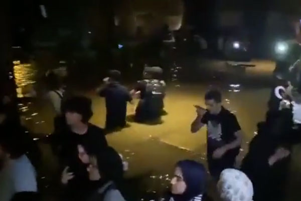 На западе Турции выросло число погибших из-за наводнений На западе Турции выросло число погибших из-за наводнений