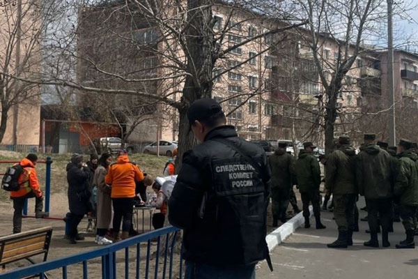 В Улан-Удэ начались поиски пропавшего накануне четырёхлетнего мальчика | Четырёхлетний мальчик вышел из дома в Улан-Удэ и пропал В Улан-Удэ начались поиски пропавшего накануне четырёхлетнего мальчика | Четырёхлетний мальчик вышел из дома в Улан-Удэ и пропал