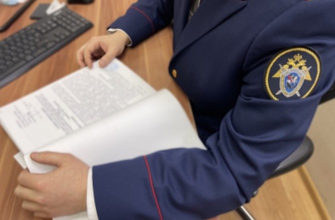 Работник подмосковного шиномонтажа погиб из-за хлопка колеса грузовика Работник подмосковного шиномонтажа погиб из-за хлопка колеса грузовика