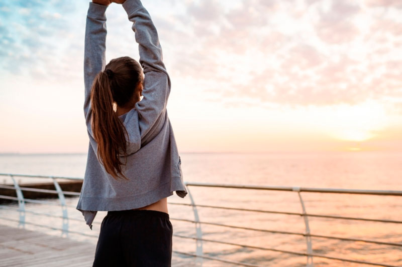 Эксперт Маркова призвала желающих похудеть людей больше двигаться летом | Россиянам назвали мешающие похудеть привычки Эксперт Маркова призвала желающих похудеть людей больше двигаться летом | Россиянам назвали мешающие похудеть привычки