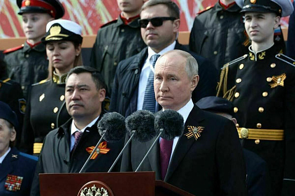 «Против России вновь развязана война»: Путин выступил на Параде Победы в Москве «Против России вновь развязана война»: Путин выступил на Параде Победы в Москве