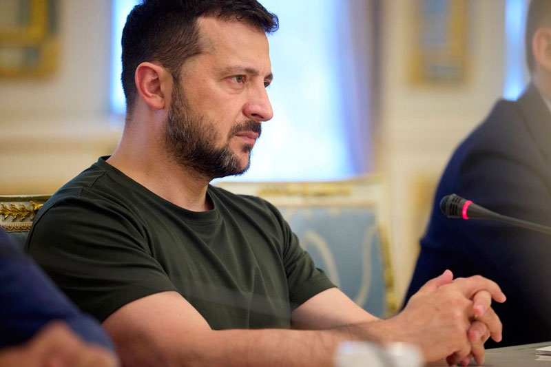 «Готов на всё»: Зеленский начал умолять о встрече с Путиным | Зеленский сказал, что готов на всё ради личной встречи с Путиным «Готов на всё»: Зеленский начал умолять о встрече с Путиным | Зеленский сказал, что готов на всё ради личной встречи с Путиным