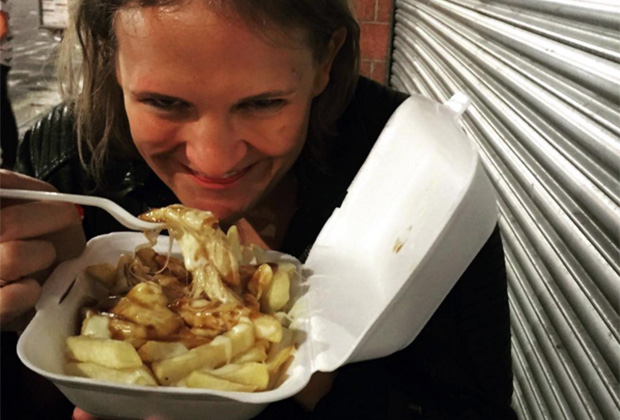 Аккаунт британки о нездоровом образе жизни стал хитом в Instagram Аккаунт британки о нездоровом образе жизни стал хитом в Instagram