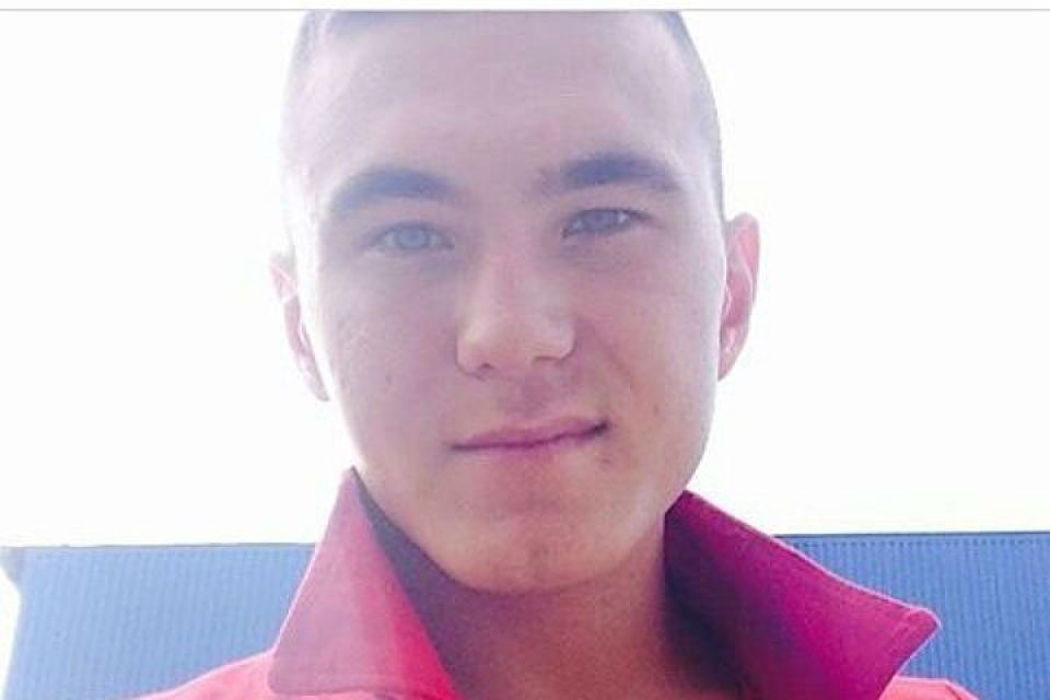 В Башкирии серпом зверски убили 21-летнего парня В Башкирии серпом зверски убили 21-летнего парня