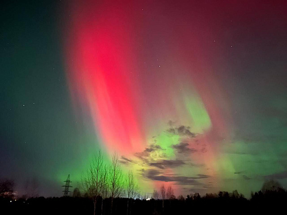 Москвичей предупредили о полярном сиянии в ночь на пятницу из-за магнитной бури Москвичей предупредили о полярном сиянии в ночь на пятницу из-за магнитной бури