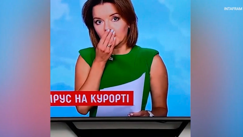 У ведущей «1+1» в прямом эфире выпал зуб. Она не растерялась и продолжила вести программу У ведущей «1+1» в прямом эфире выпал зуб. Она не растерялась и продолжила вести программу