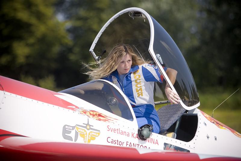 Холдинг «Аэропорты Регионов» и компания «РОТЕК» поддержат самую титулованную летчицу мира на международных соревнованиях
