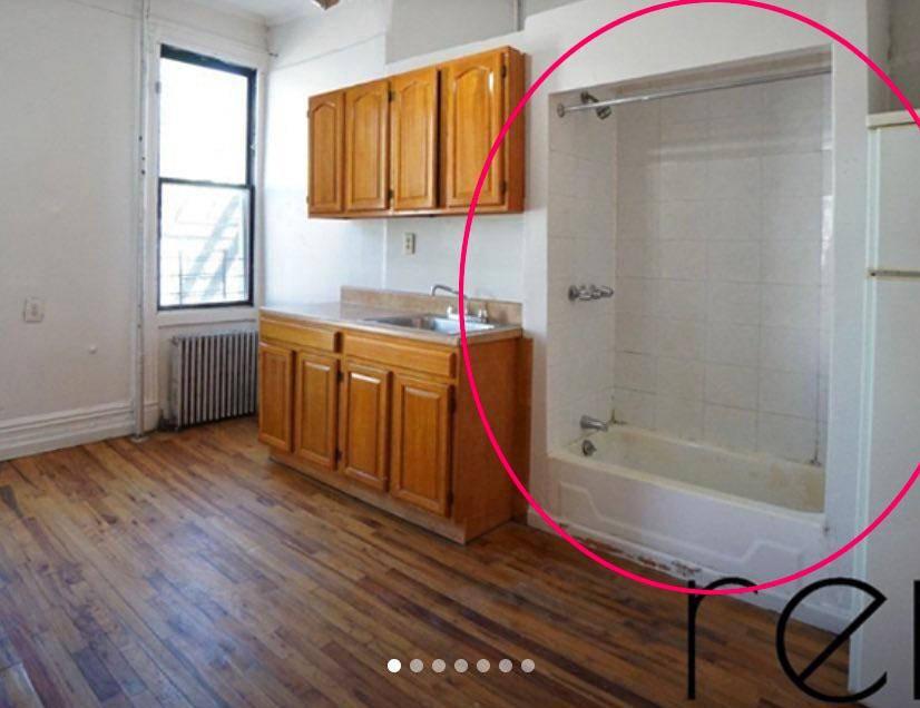 В Twitter нашли квартиру, сдающуюся за 118 тыс., планировка которой сведёт с ума любого В Twitter нашли квартиру, сдающуюся за 118 тыс., планировка которой сведёт с ума любого