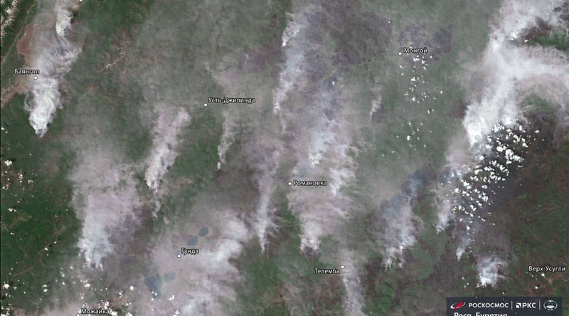 «Роскосмос» опубликовал спутниковый снимок лесных пожаров в Забайкалье | Опубликован спутниковый снимок мощных пожаров в Забайкалье «Роскосмос» опубликовал спутниковый снимок лесных пожаров в Забайкалье | Опубликован спутниковый снимок мощных пожаров в Забайкалье