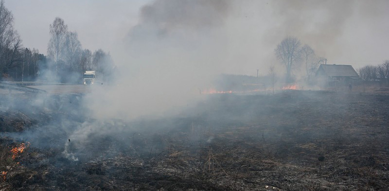 Военнослужащие ликвидировали природный пожар в Кемеровской области