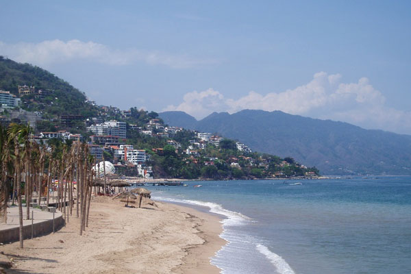 В Мексике ищут россиянку, которая бросила своего шестилетнего ребенка | В Мексике от голода умер шестилетний российский ребенок В Мексике ищут россиянку, которая бросила своего шестилетнего ребенка | В Мексике от голода умер шестилетний российский ребенок