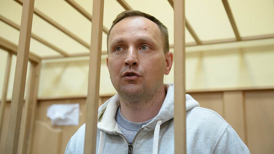 Вынесен приговор бывшему начальнику ГУЭБиПК МВД России Денису Сугробову и его соучастникам Вынесен приговор бывшему начальнику ГУЭБиПК МВД России Денису Сугробову и его соучастникам