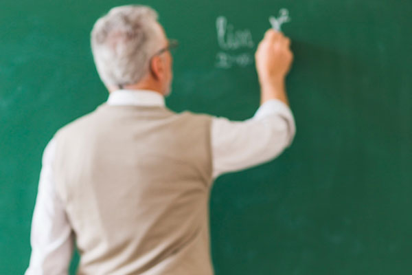 Россия готовится к реформе: новая система оплаты труда учителей вступит в силу с 2027 года | Новую систему оплаты труда учителей введут в России в 2027 году Россия готовится к реформе: новая система оплаты труда учителей вступит в силу с 2027 года | Новую систему оплаты труда учителей введут в России в 2027 году