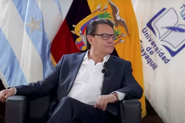 В Эквадоре объявили режим ЧП после убийства кандидата в президенты В Эквадоре объявили режим ЧП после убийства кандидата в президенты