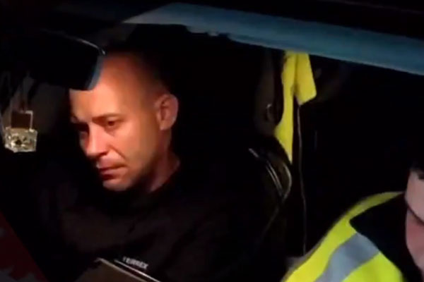 Пьяный казанец расстрелял машину бывшей жены за то, что она потребовала через суд алименты